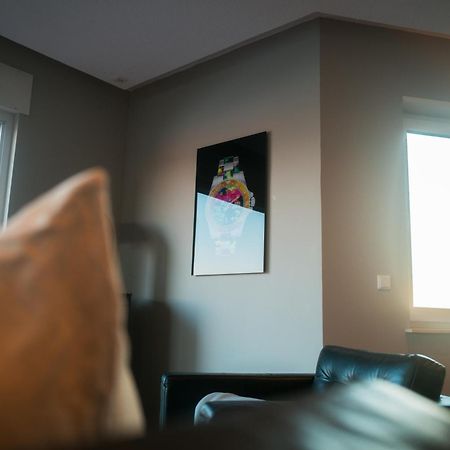 Penthouse Wohnung Mit Schoenem Moselblick In Metternich Coblence Extérieur photo