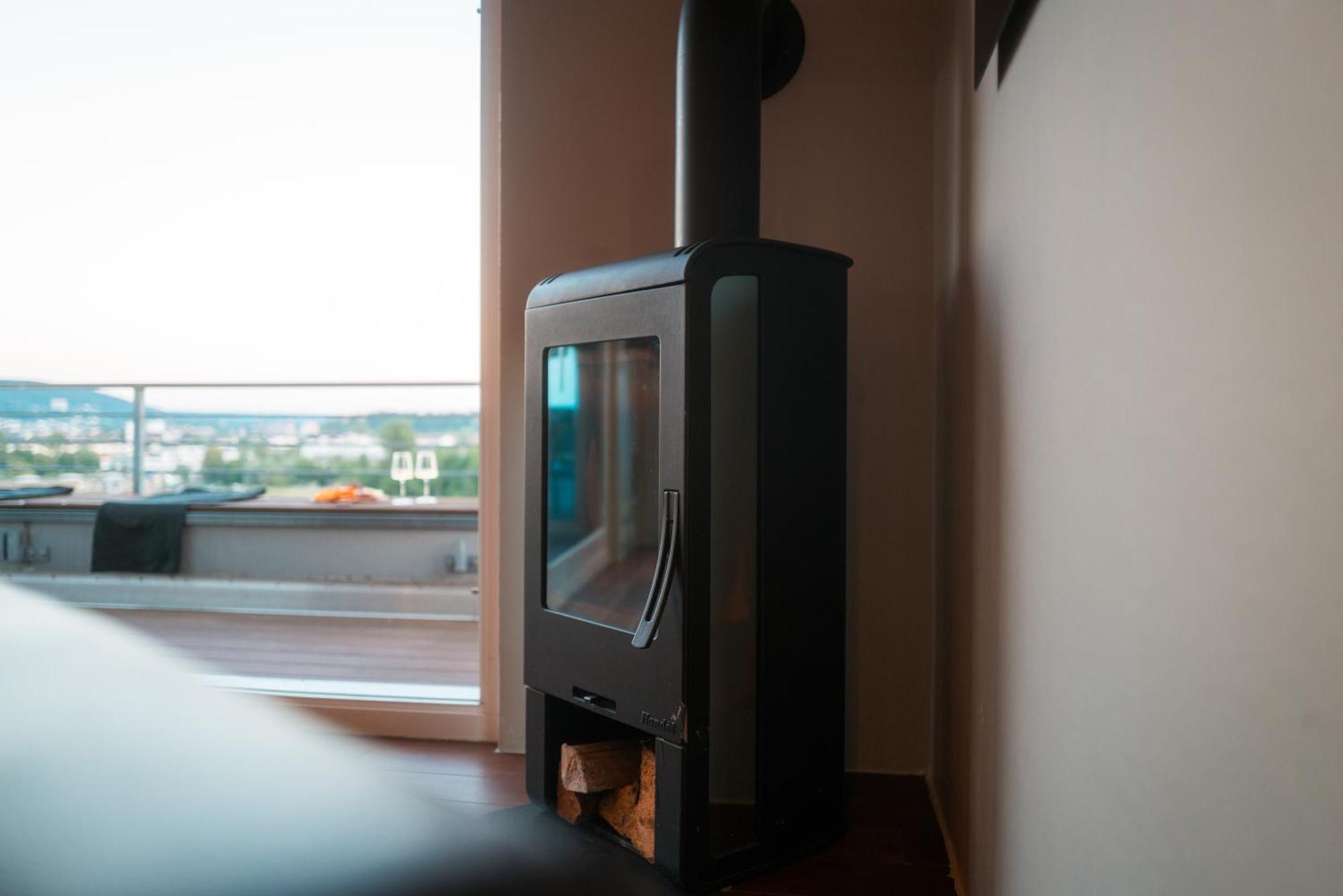 Penthouse Wohnung Mit Schoenem Moselblick In Metternich Coblence Extérieur photo